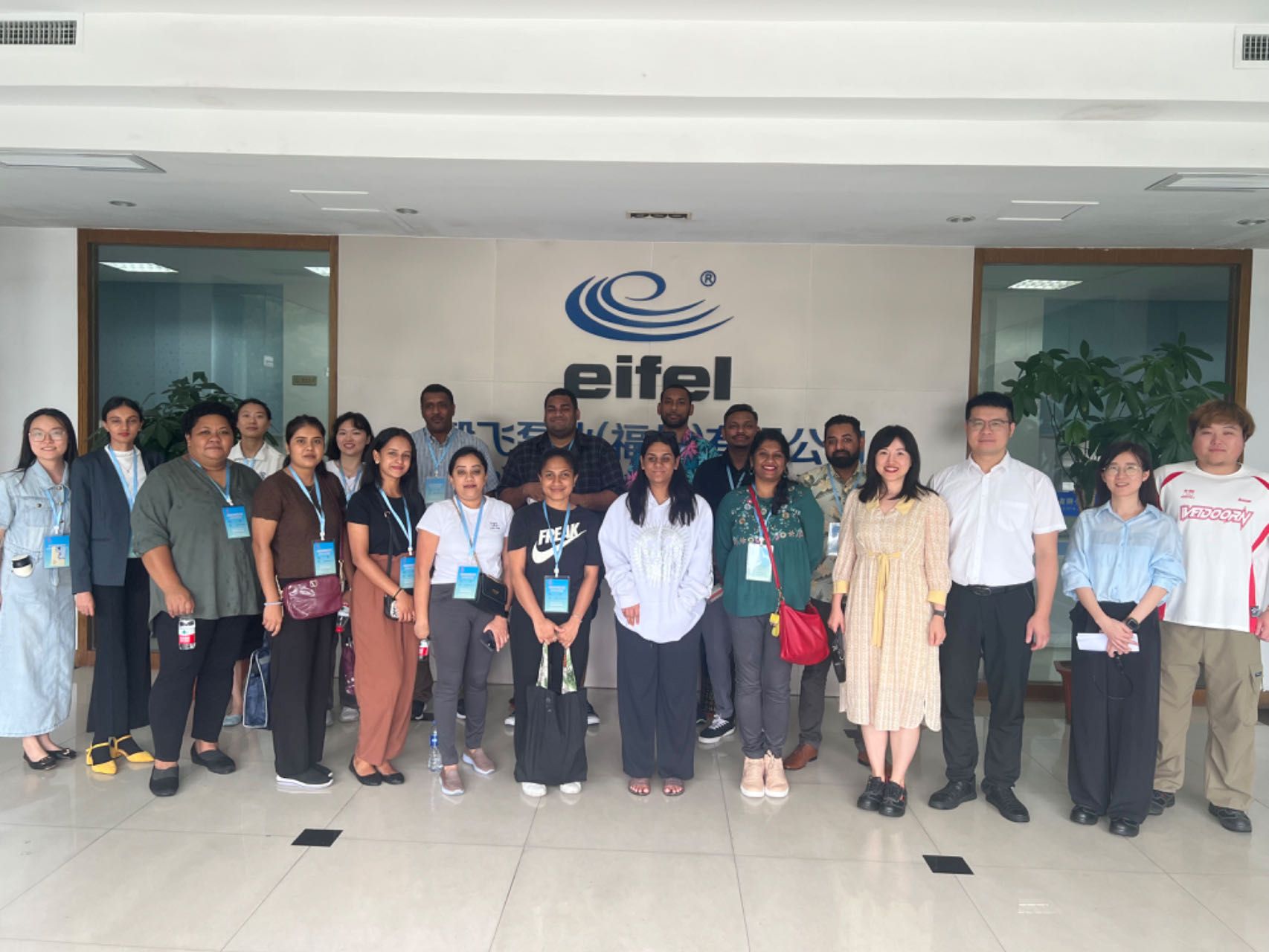 Funcionarios del Gobierno de Fiji visitan la bomba EIFEL y exploran nuevas oportunidades para la cooperación Sur-Sur.